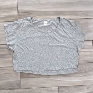 🧡 PINK Victoria's Secret Solid Crop Top